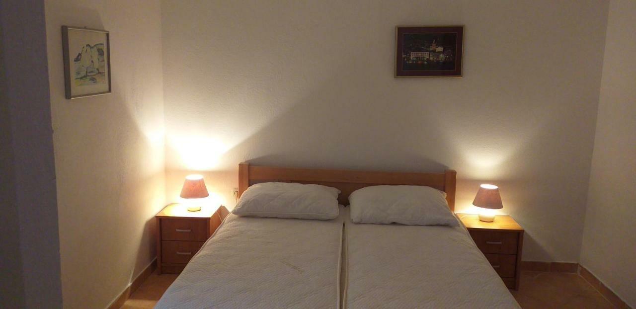 Studio Apartmani Sehic Krvavica Exterior foto