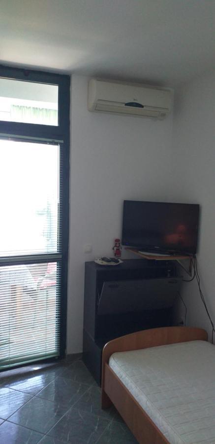 Studio Apartmani Sehic Krvavica Exterior foto